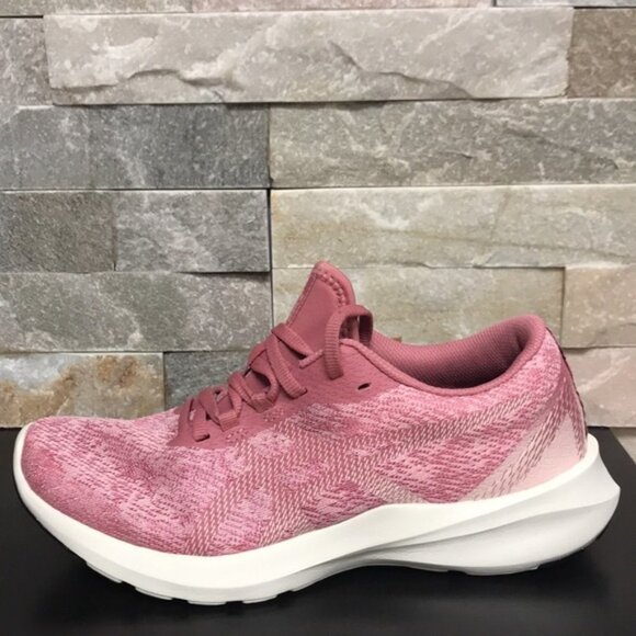 ASICS Women's Versablast MX Running Shoes - Picture 6 of 8